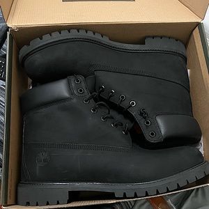 Black Timberland Boots
